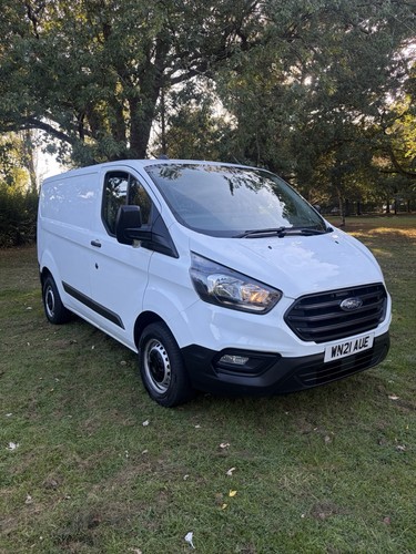 Ford transit custom - 300, leader